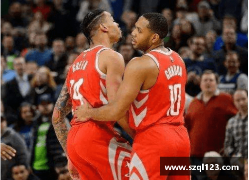 爱购彩NBA新赛季德隆回归签约，球迷期待他的表现 - 副本